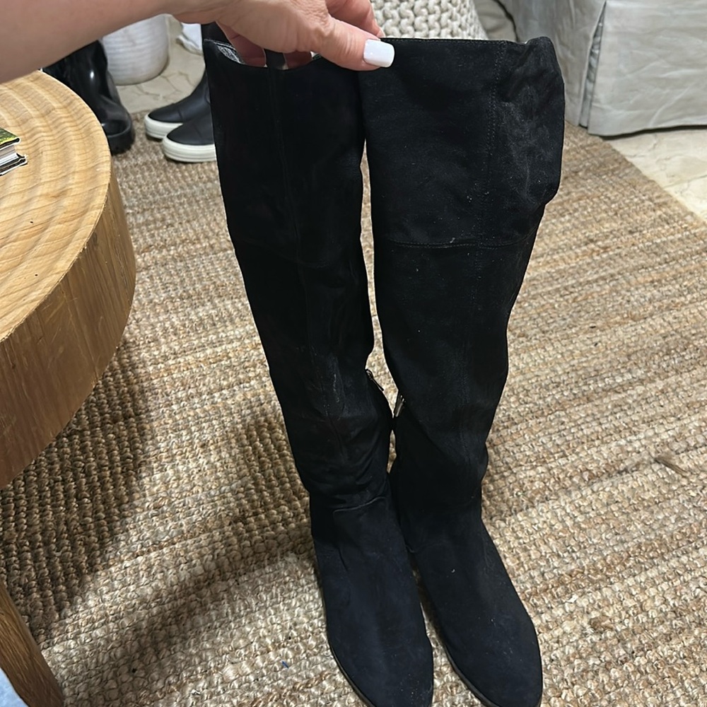 Black Over-the-Knee Women’s Boots via spiga